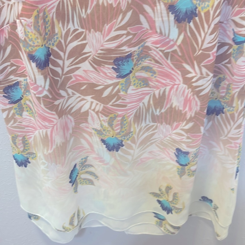 Cabi Tropical Orchid Parlor Blouse Top Style #5216 Women’s Size Medium - Picture 3 of 9